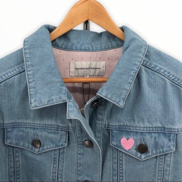 Cupcakes & Cashmere Lany Crop Denim Jacket NWT - Picture 5 of 15